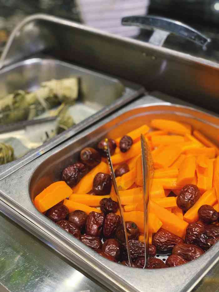 莲海素食(万城店)-"从初中开始就经常晚上去莲海素食……环境.