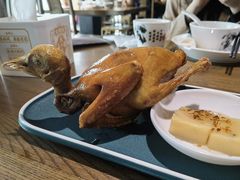 盐焗乳鸽-大鸽饭(岗顶店)