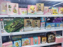 -玩动奇季品牌玩具超市