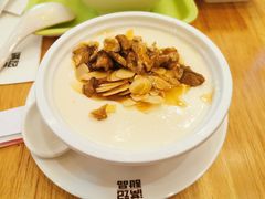 琥珀果仁双皮奶-满记甜品(荟聚购物中心店)