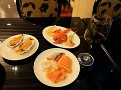 -圣丰索菲特·2 On 988 Café 自助餐厅