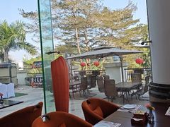 -东莞塘厦三正半山温泉酒店·沙利文西餐厅