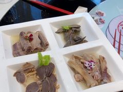 -香山湖家家宴(中山陵店)