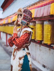 -风马映像摄影工作室(布宫店)