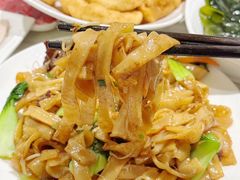 -牛沙暴潮汕牛肉火锅(章江南大道店)