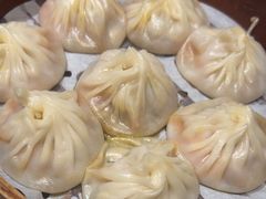 -馋三尺蟹粉小笼(人民广场店)