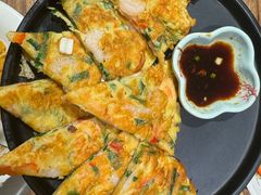 -明洞阿姨·韩式酱蟹烤肉·创意料理(三元桥店)