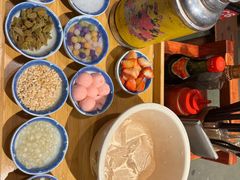 -周小明火锅(黑金冠社区店)