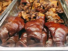 -老鼎万春卤菜(五代传承创始老店)