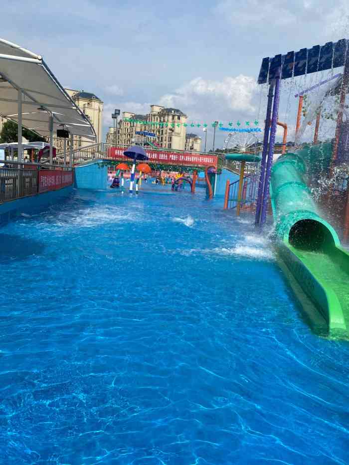 长沙乐民水上乐园-"一般吧,感觉也就是玩玩,看看热闹.滑梯还.