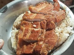 -梁阿婆廿年老牌扣肉糯米饭