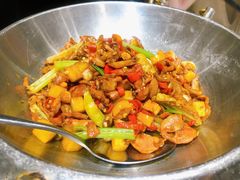 干锅酸辣鸡杂-毛家饭店·湖南鱼鲜(齐鲁软件园店)