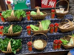 -客家大院·非遗赣南客家菜(郁孤台店)