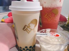 -喜茶(上海泰禾大厦店)