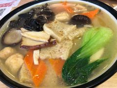 -玖鲜小笼(中山广场店)