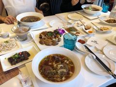-天下三绝 牛肉面/红酒