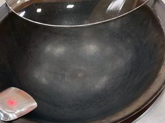 -屯老二农家铁锅炖·行业领军者(梅江店)