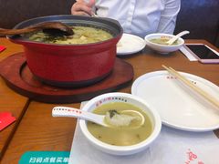 -周鱼小馆石锅酸菜鱼(活力汇店)