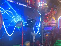 -路边边.炒菜烧烤.音乐餐厅(良乡长虹店)