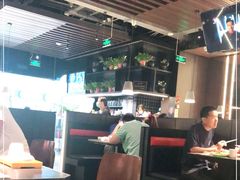 大堂-胖哥俩肉蟹煲(石家庄长安万达店)