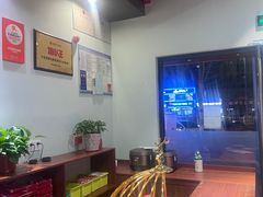 -叶派龙虾•招牌香辣蟹·海鲜(中海国际店)