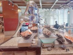 -怡咖啡海鲜自助餐厅(浦东香格里拉店)