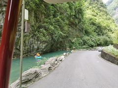 -重庆神龙峡漂流