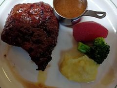 -食间牛排(重庆路万达店)