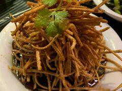 -龙虾风暴(松江店)