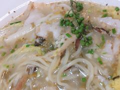 -乐达酸菜鱼面(山师东路店)