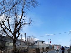 -鬼笑石后山停车场