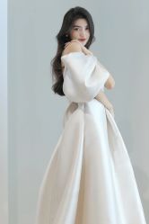 -Renee芮亦婚纱(原丽莎)