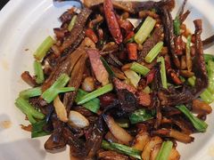 -严记小天府酸菜鱼(西四路店)