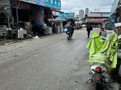 -亮佳鸿华二手市场