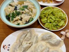 -鲜鲜锅贴(荆山路店)
