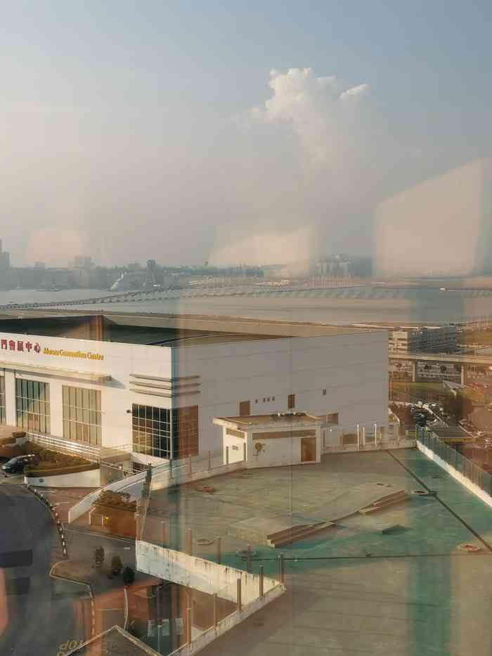 澳门金皇冠中国大酒店-"这个酒店是我们这次港澳旅游,领队给安排的.