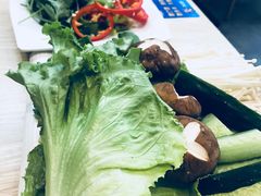 -小鳌陪你小排档·四季小龙虾·田鸡·宵夜(中央第五街店)