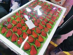 -锦绣大地生鲜食品厅(巨山路店)