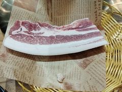 -青瓦餐厅·生鱼片·韩园烤肉(西塔店)