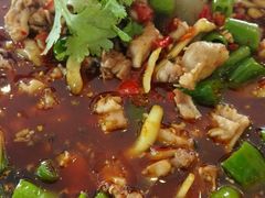 -兔行天下-鸿鹤鲜锅兔(中海国际店)