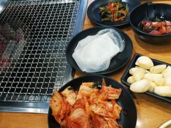 -肉甲韩国木炭烤肉(新壹街1店)