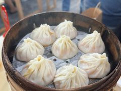 -莱莱小笼·乔艾