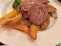 德式肉肠拼盘-成桂西餐厅·42年的味道(五大道疙瘩楼店)