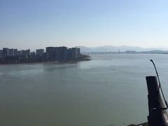 -六和塔文化公园