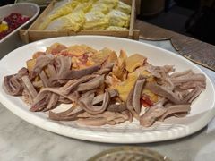 -尚尚仙·酸汤猪手·猪肚鸡火锅(华联万柳购物中心店)