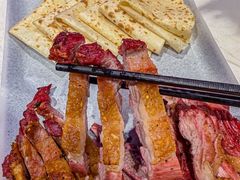 -小河公主秘制烤羊腿(小绿谷店)