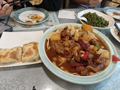 -汗腾格里·风味餐厅(新疆驻京办店)