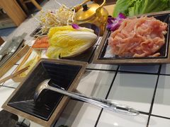 -卤校长重庆老火锅(南岗万达店)