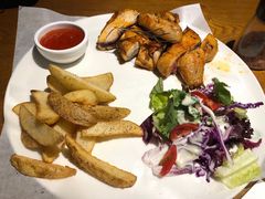 -JINNS锦时 steak&pizza(浸信会礼拜堂旧址店)