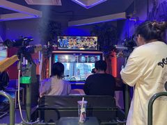 -嗨翻Hi-Fun竞技主题乐园·蹦床亲子生日轰趴(国光1937店)